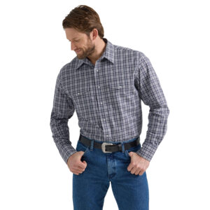 Wrangler Wrinkle Resistant Western Shirt Front View
